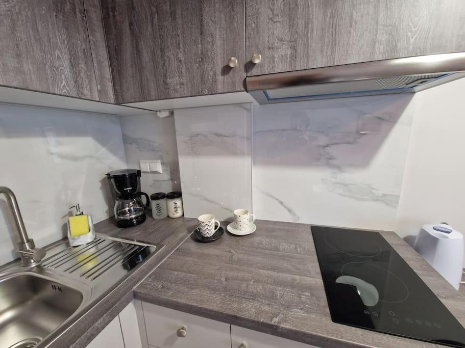 N&S Apartment B Едеса Екстер'єр фото