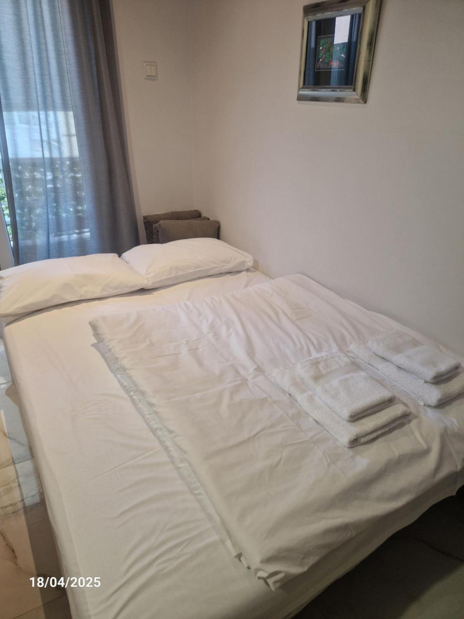 N&S Apartment B Едеса Екстер'єр фото